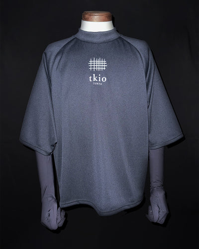 tkio kite sleeve tee